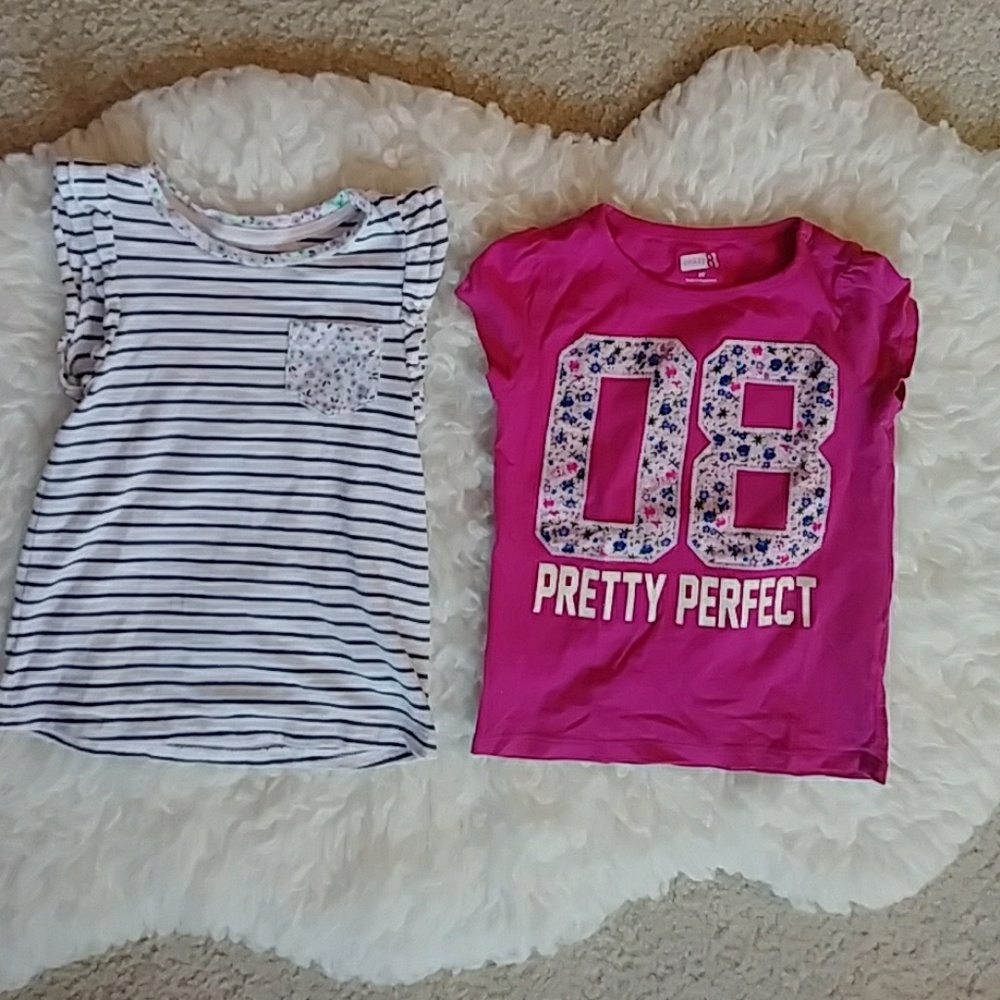 s w e e t floral detail tees 3T